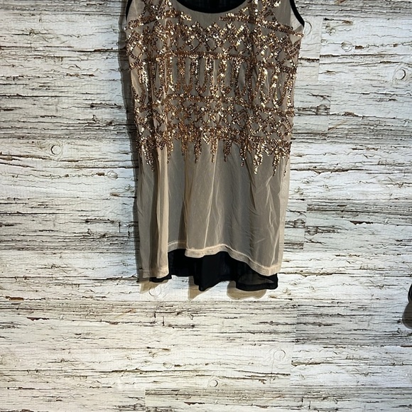 Dynamite sequence  tank top size small - Picture 4 of 9